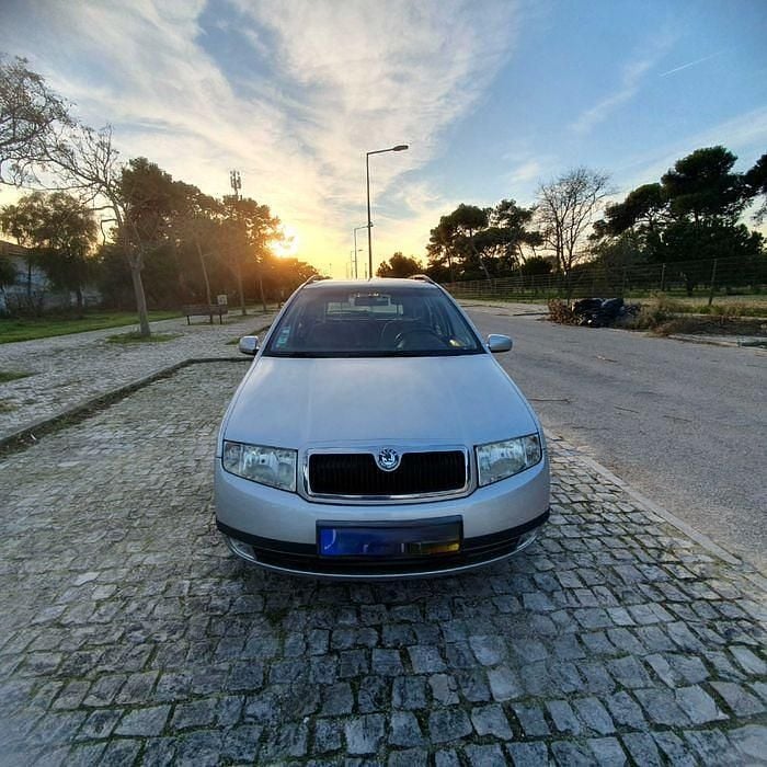 Usado 2002 Skoda Fabia Carrinha | € 1.599 (Bom preço) - Imagem 1/4