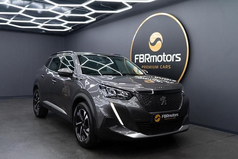 Cinza Usado 2020 Peugeot 2008 Allure SUV | € 14.990 (Preço justo) - Imagem 1/4