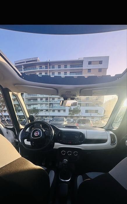 Usado 2017 Fiat 500L Monovolume | € 9.400 (Preço justo) - Imagem 1/4