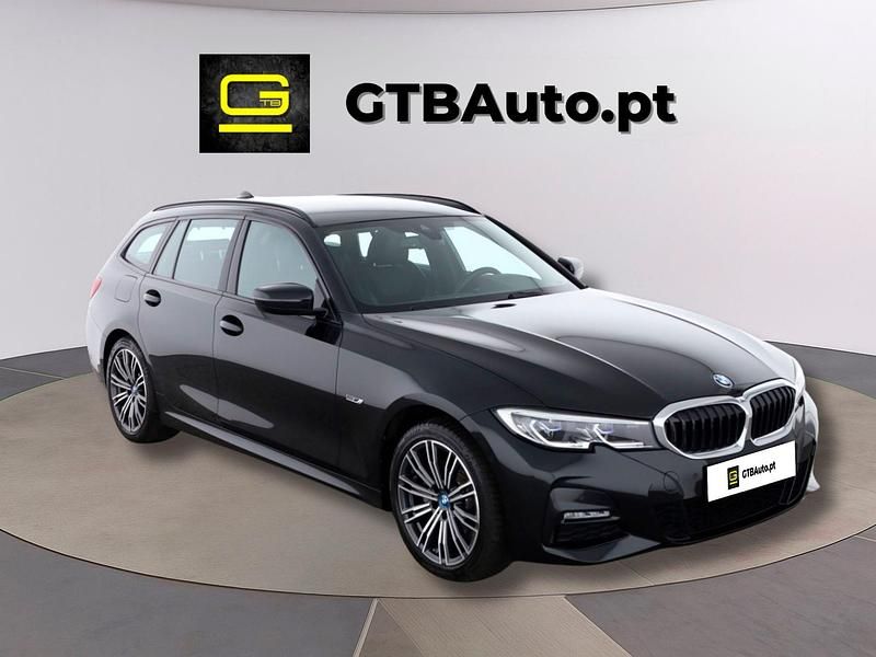 Preto Usado 2022 BMW 320 M Sport Carrinha | € 35.900 - Imagem 1/4