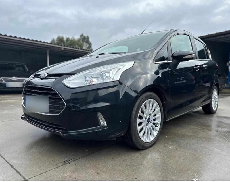 Usado Ford B-MAX 125 HP (91 kW) 2014 Preto Monovolume