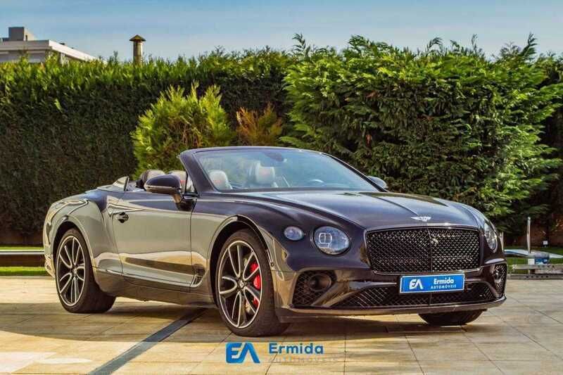 Preto Usado 2021 Bentley Continental Sedan | € 290.000 - Imagem 1/4