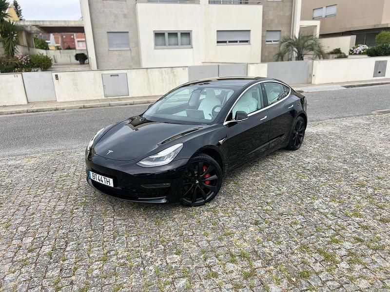 Usado 2019 Tesla Model 3 Performance Sedan | € 27.990 (Preço justo) - Imagem 1/4