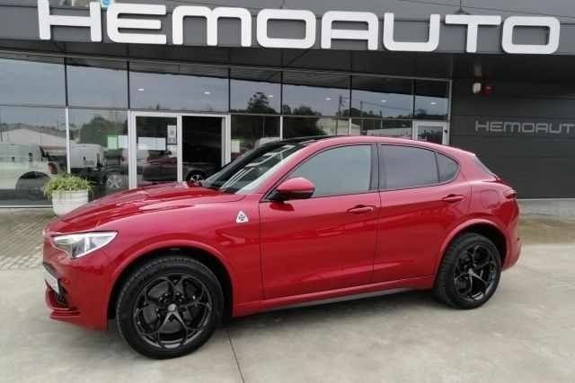 Vermelho Usado 2020 Alfa Romeo Stelvio Quadrifoglio SUV | € 145.000 - Imagem 1/4