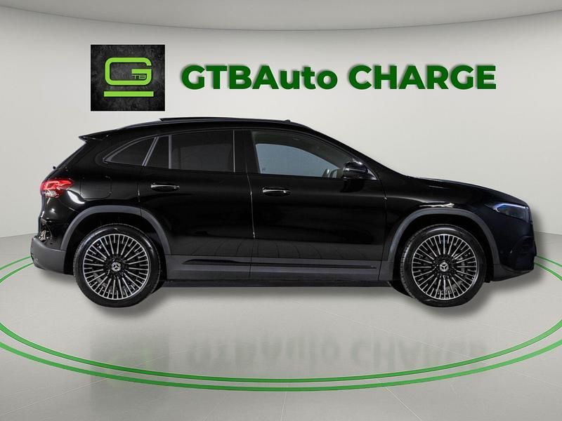 Preto Usado 2023 Mercedes EQA350 AMG SUV | € 45.900 - Imagem 1/3