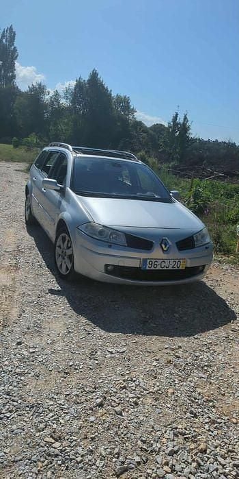 Usado 2006 Renault Mégane II Sedan | € 4.000 - Imagem 1/4