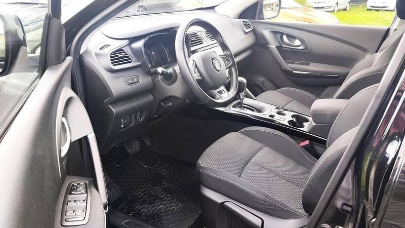 Usado Renault Kadjar Black Edition 115 HP (84 kW) 2021 Preto SUV