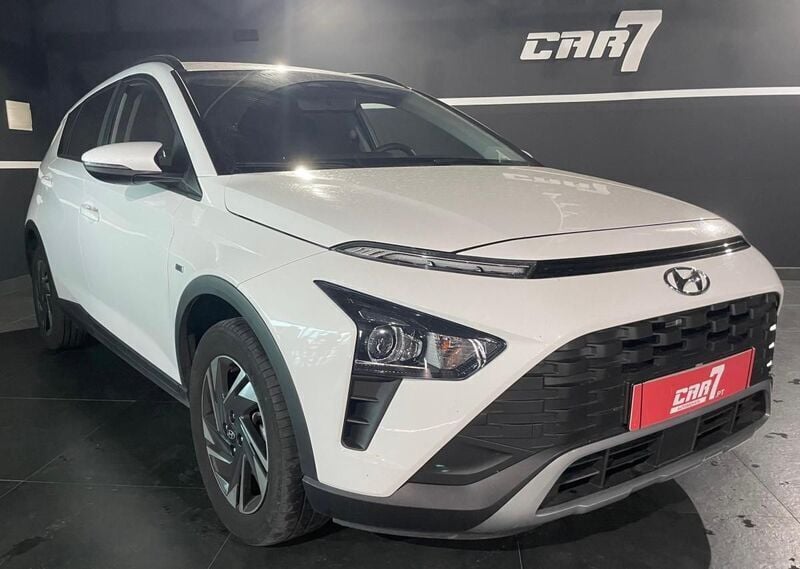 Branco Usado 2024 Hyundai Bayon Prime SUV | € 21.500 (Preço justo) - Imagem 1/4