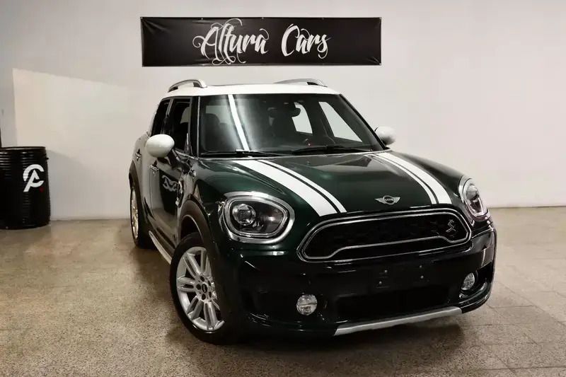 Verde Usado 2017 Mini Cooper SD Countryman SUV | € 25.900 - Imagem 1/4