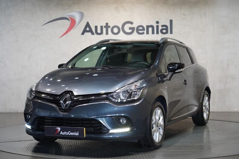 Azul Usado 2019 Renault Clio IV Carrinha | € 14.990 (Preço justo) - Imagem 1/4