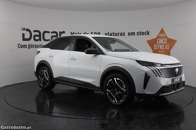 Usado Peugeot e-3008 Allure 156 kW (213 HP) 2024 Branco SUV