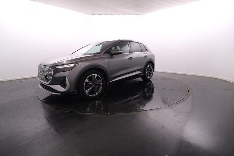 Cinzento Usado 2024 Audi Q4 e-tron SUV | € 48.900 (Preço justo) - Imagem 1/4