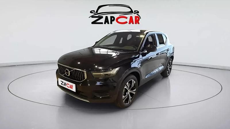 Usado Volvo XC40 Core 211 HP (155 kW) 2022 Preto SUV