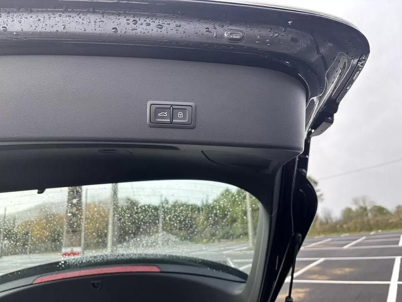 Usado Audi A6 S-Line 190 HP (139 kW) 2017 Preto Carrinha