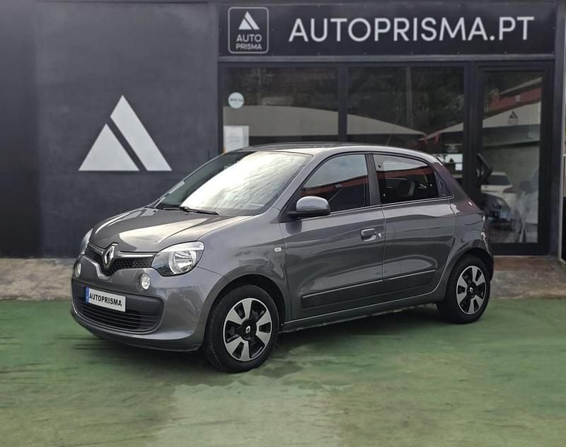 Cinza Usado 2017 Renault Twingo Night&Day Citadino | € 7.990 (Preço justo) - Imagem 1/4