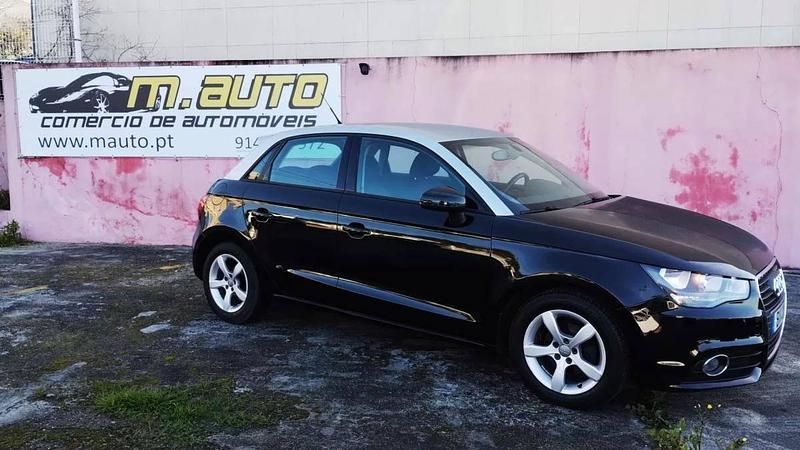 Usado Audi A1 Sportback Business 90 HP (66 kW) 2014 Cinzento platina/tecto preto e Citadino