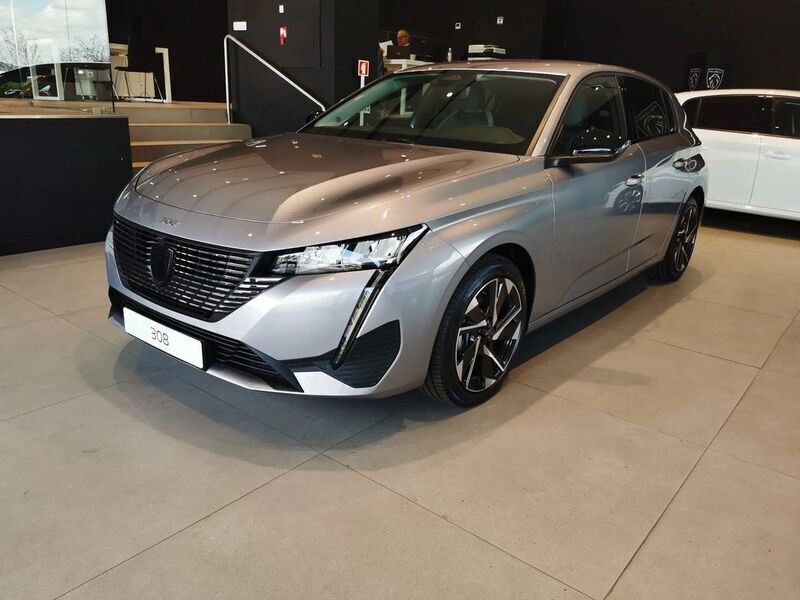 Cinza Novo 2025 Peugeot 2008 Allure SUV | € 28.900 - Imagem 1/4