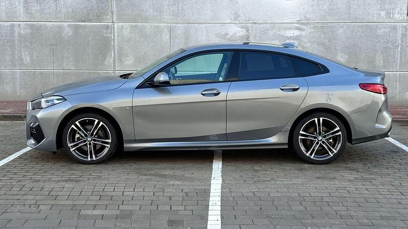 Usado BMW 216 Shadowline 116 HP (85 kW) 2024 Cinza skyscraper metalizado Coupé