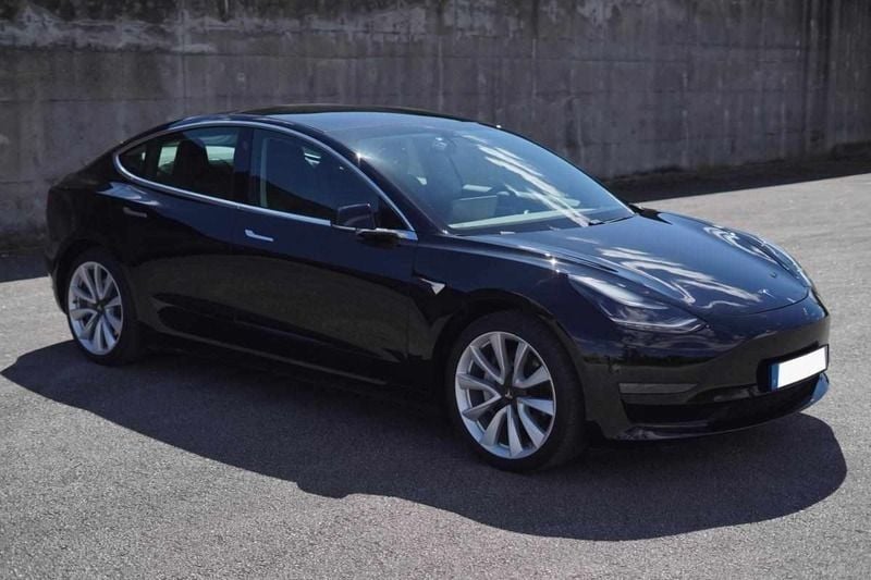 Preto Usado 2019 Tesla Model 3 Long Range Sedan | € 23.000 (Bom preço) - Imagem 1/4