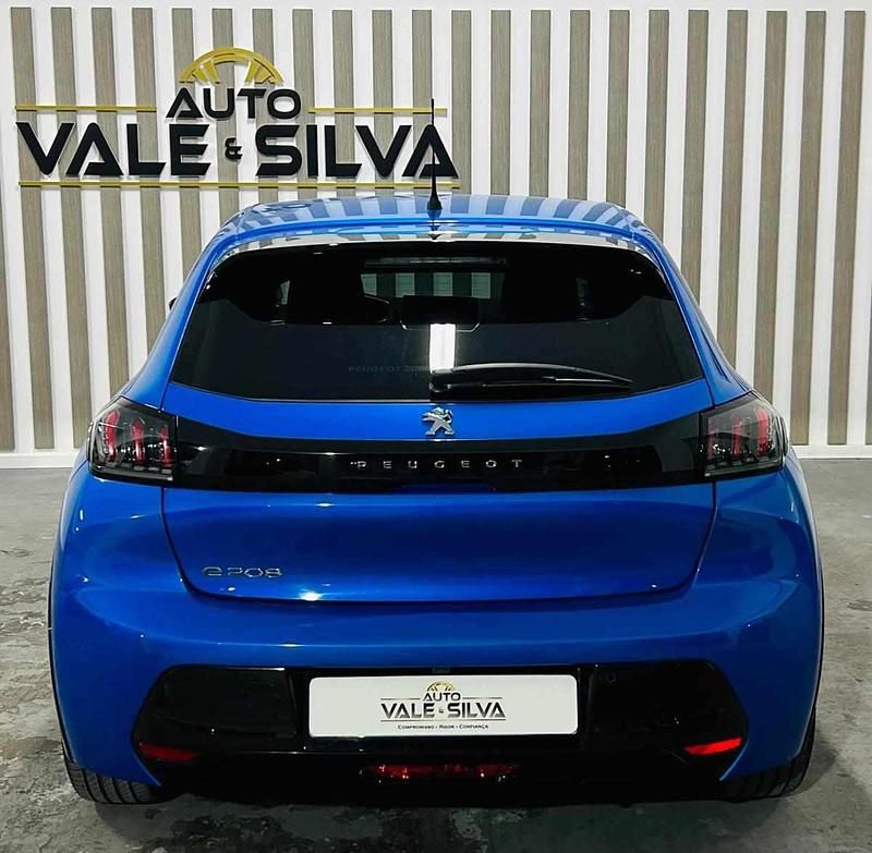 Usado Peugeot e-208 98 kW (134 HP) 2021 Azul Citadino