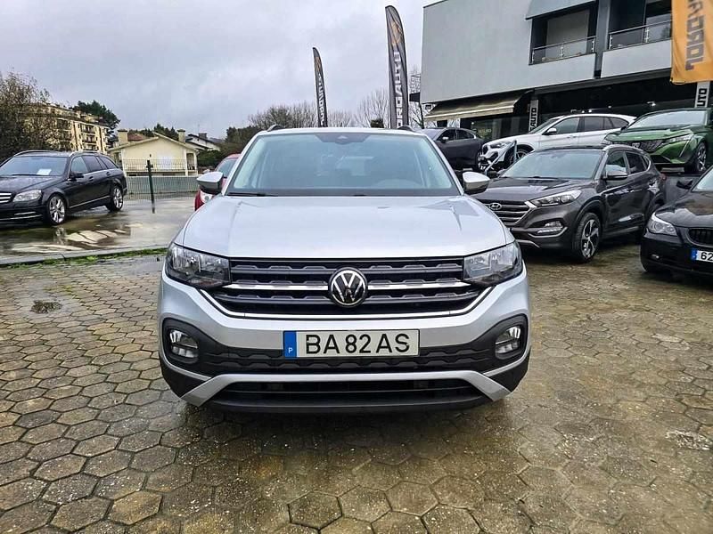 Usado VW T-Cross Life 110 HP (80 kW) 2023 Cinza SUV