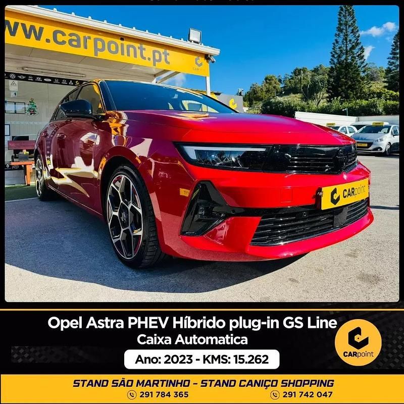Usado Opel Astra GS Line 150 HP (110 kW) 2023 Vermelho Citadino