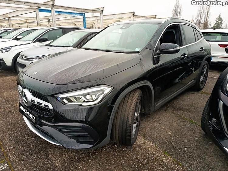 Usado Mercedes GLA200 AMG line 150 HP (110 kW) 2022 Preto SUV