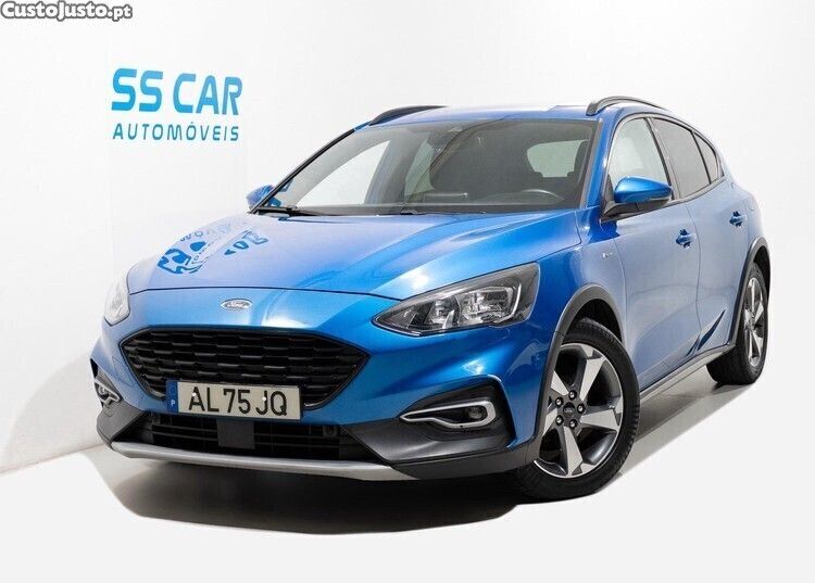 Azul Usado 2021 Ford Focus Active Citadino | € 17.650 (Preço justo) - Imagem 1/1