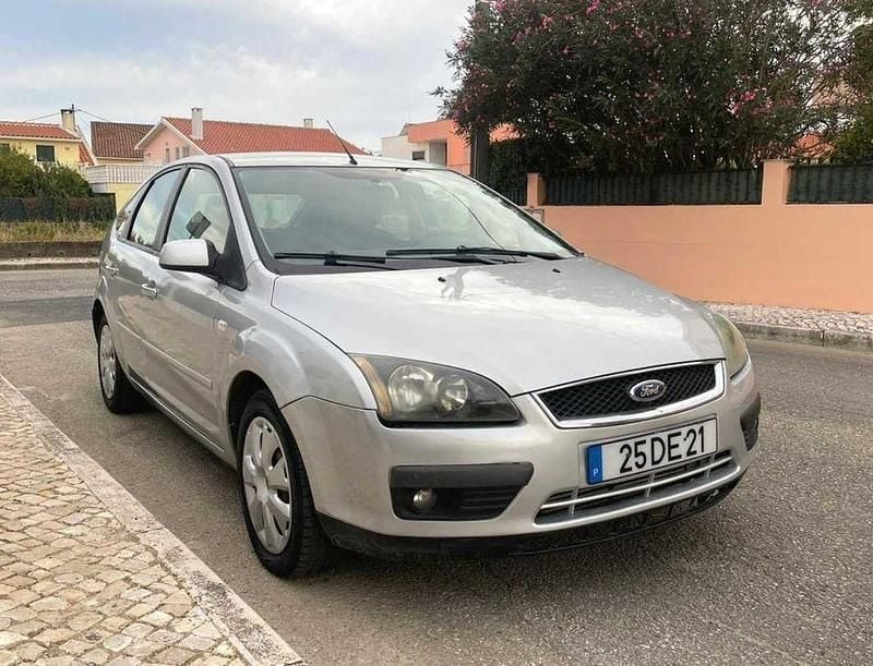Usado 2007 Ford Focus Sedan | € 2.650 (Super Preço) - Imagem 1/4