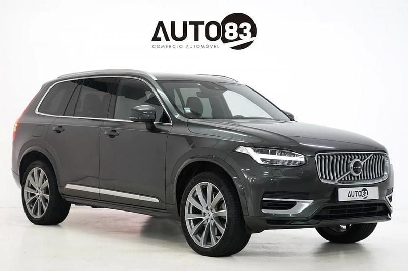 Cinzento Usado 2022 Volvo XC90 SUV | € 46.490 (Preço justo) - Imagem 1/4