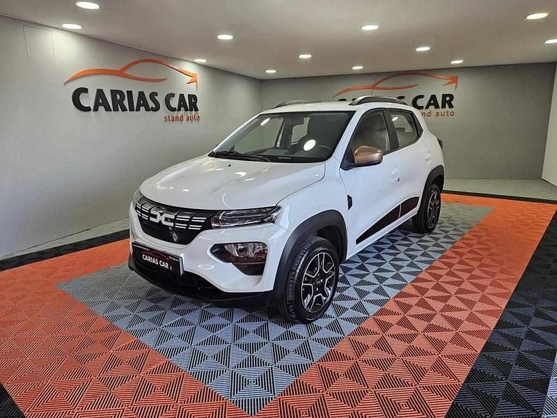Branco Usado 2023 Dacia Spring Extreme Citadino | € 14.490 (Preço justo) - Imagem 1/4