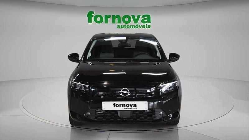 Usado Opel Corsa 101 HP (74 kW) 2025 Preto Citadino