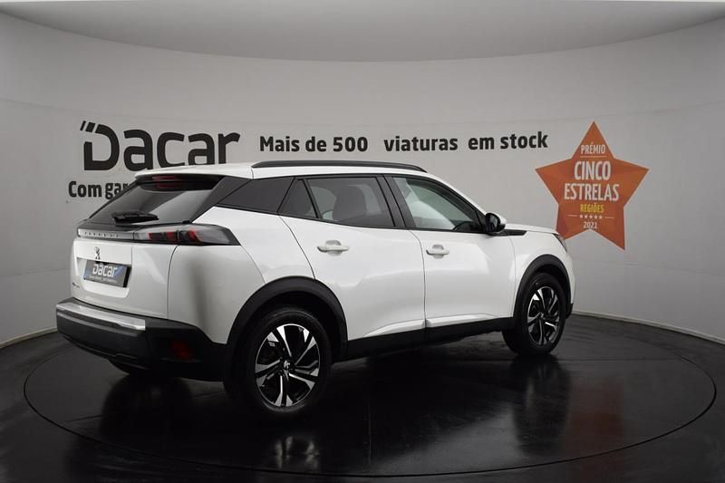 Usado Peugeot e-2008 Allure 100 kW (136 HP) 2021 Branco SUV