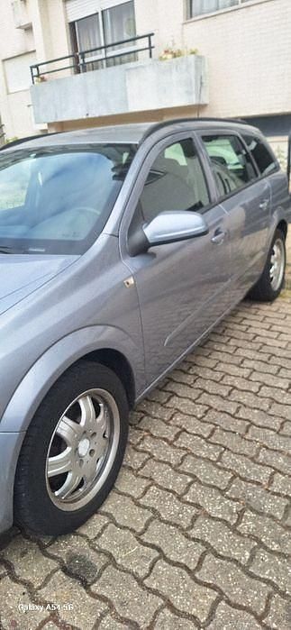 Usado 2008 Opel Astra | € 3.800 - Imagem 1/4