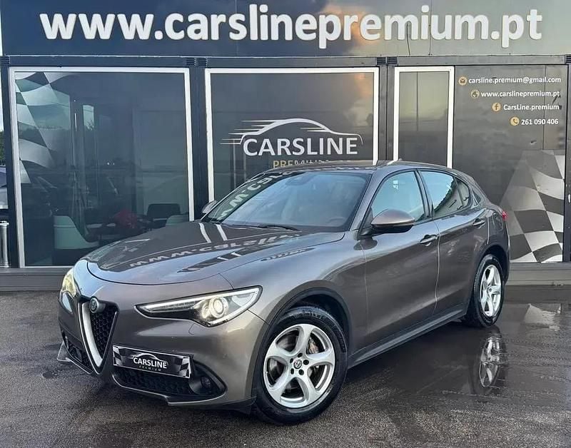 Cinza antracite Usado 2018 Alfa Romeo Stelvio Super SUV | € 23.900 (Super Preço) - Imagem 1/4