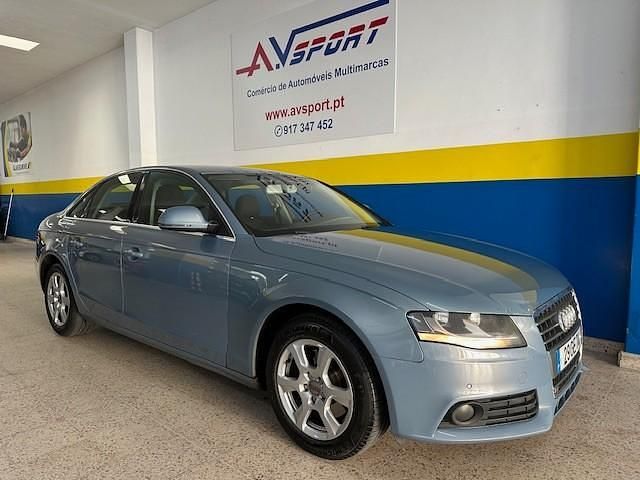 Azul Usado 2008 Audi A4 Exclusive Sedan | € 6.999 (Preço justo) - Imagem 1/4