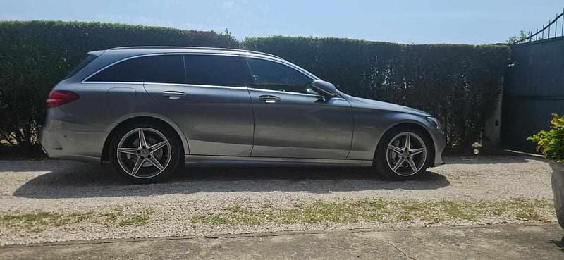 Cinzento Usado 2015 Mercedes C220 Carrinha | € 20.000 (Preço justo) - Imagem 1/4