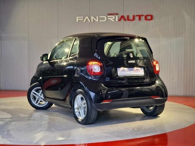 Usado Smart ForTwo Electric Drive Prime 60 kW (82 HP) 2021 Preto Citadino