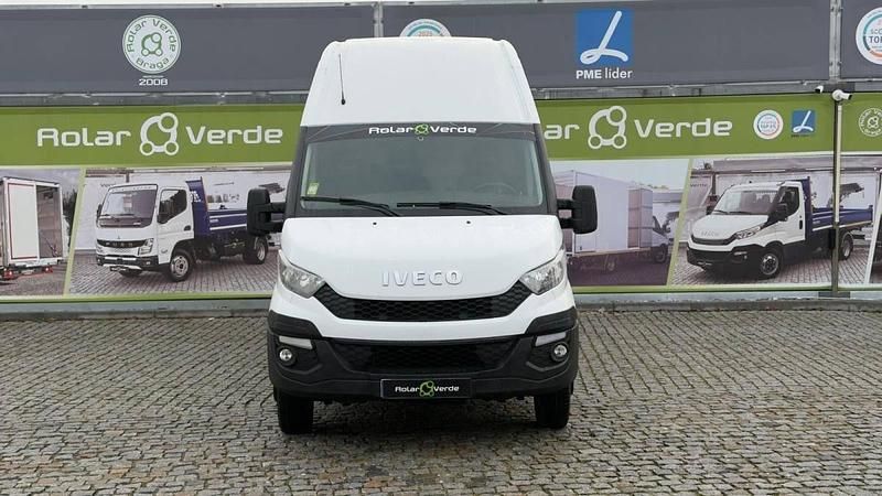 Branco Usado 2015 Iveco Daily | € 18.500 - Imagem 1/4