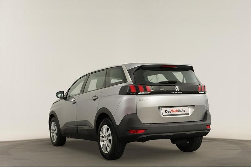 Usado Peugeot 5008 Active 130 HP (95 kW) 2023 Cinzento