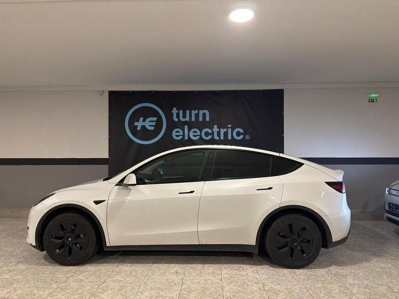Usado Tesla Model Y 219 kW (299 HP) 2023 Branco SUV