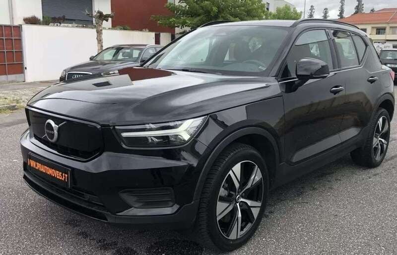 Preto Usado 2022 Volvo XC40 SUV | € 27.990 (Caro) - Imagem 1/4