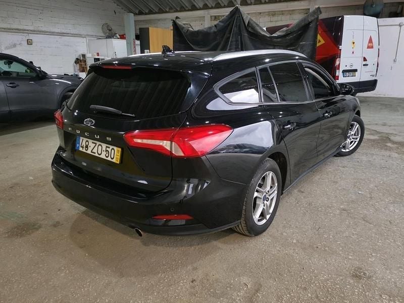 Usado Ford Focus Business Edition 120 HP (88 kW) 2019 Preto Carrinha