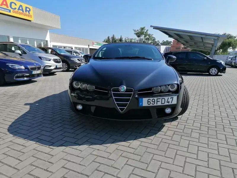 Usado Alfa Romeo Spider 210 HP (154 kW) 2008 Preto Cabrios
