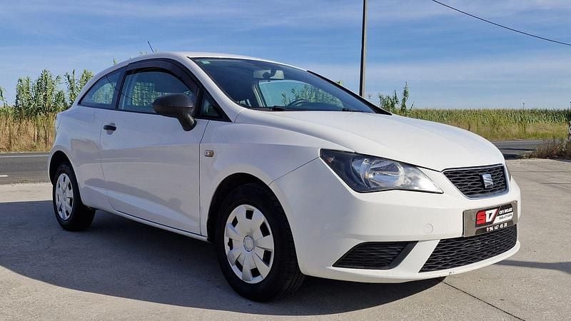 Branco Usado 2013 Seat Ibiza Business | € 7.450 (Bom preço) - Imagem 1/4