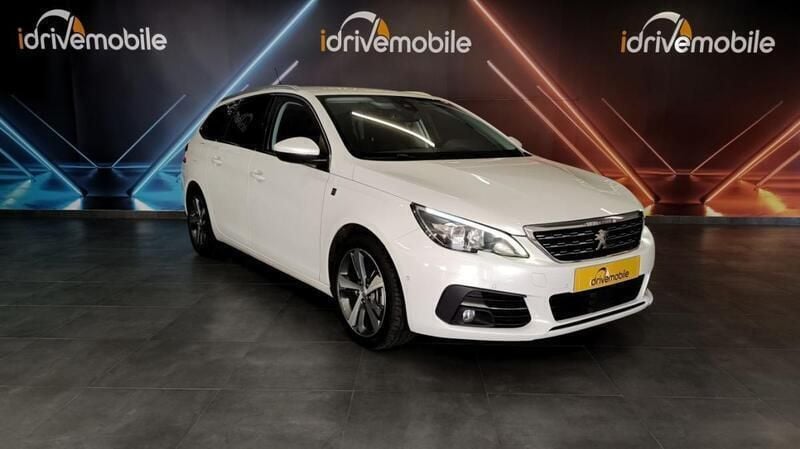 Branco Usado 2019 Peugeot 308 Allure Carrinha | € 23.900 (Bom preço) - Imagem 1/4