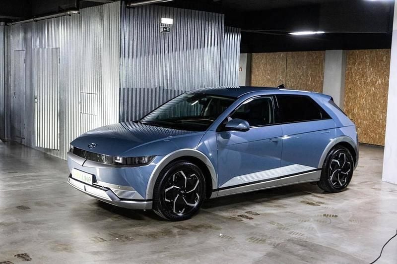 Azul Usado 2023 Hyundai Ioniq 6 Sedan | € 35.000 (Super Preço) - Imagem 1/4