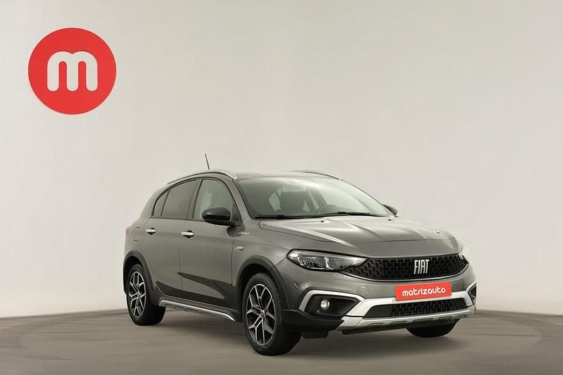 Cinzento Usado 2022 Fiat Tipo Cross | € 16.499 (Preço justo) - Imagem 1/4