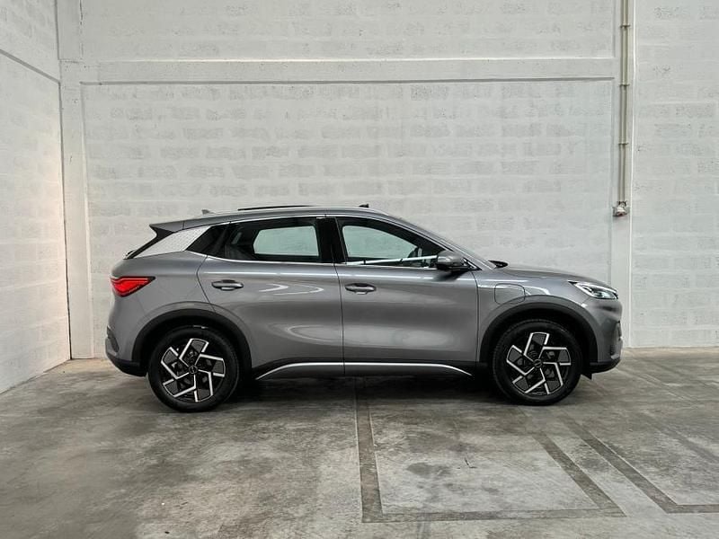 Usado BYD Atto 3 150 kW (204 HP) 2023 Cinzento