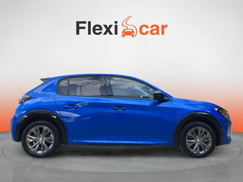 Azul Usado 2022 Peugeot e-208 Allure Citadino | € 20.490 (Preço justo) - Imagem 1/4
